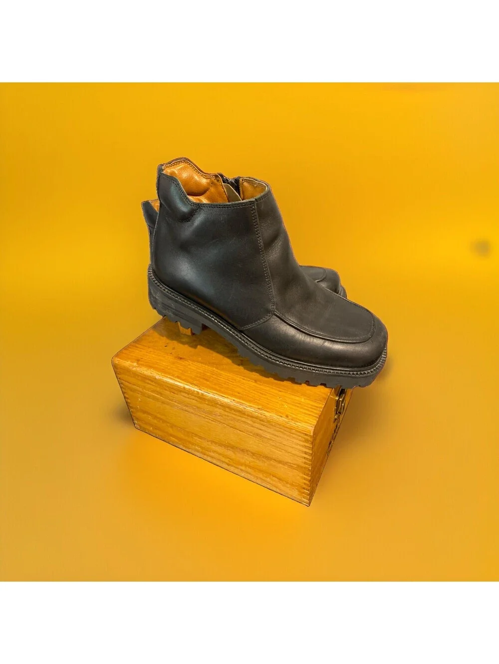 Vintage Skechers Chunky Sole Men’s Leather  Ankle Boots  9.5 Ringer Closer Italy
